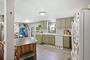 798 Horse Lake Ln, Dresser, WI 54009 - Photo 6
