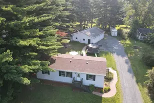 798 Horse Lake Ln, Dresser, WI 54009 - Photo 2
