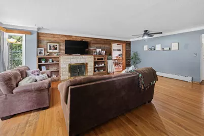 209 Robert Street S, Pierz, MN 56364 - Photo 6