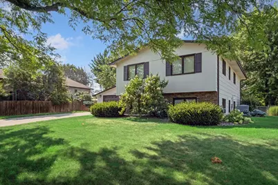 10342 Rhode Island Circle, Bloomington, MN 55438 - Photo 2