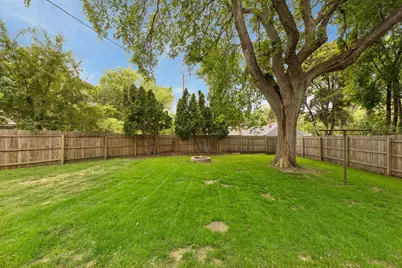 2513 Zenith Avenue N, Golden Valley, MN 55422 - Photo 32