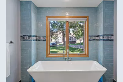 630 Sullivan Lane NE, Columbia Heights, MN 55421 - Photo 18