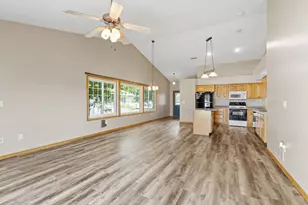 535 Meadows Dr, Hammond, WI 54015 - Photo 4