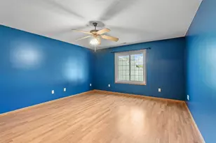 535 Meadows Dr, Hammond, WI 54015 - Photo 10