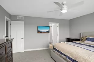 870 Spancil Hl Dr, Woodbury, MN 55129 - Photo 28
