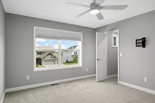 870 Spancil Hl Dr, Woodbury, MN 55129 - Photo 28