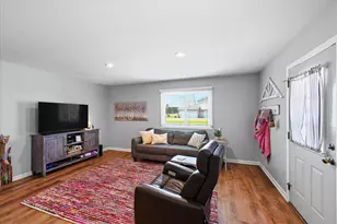 11102 Drake St NW, Coon Rapids, MN 55433 - Photo 12