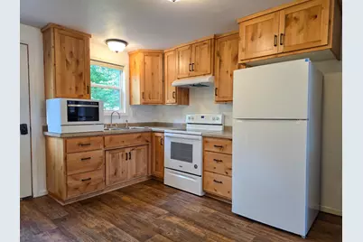 810 5th Avenue SE, Little Falls, MN 56345 - Photo 4