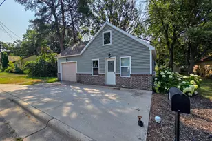 810 5th Ave SE, Little Falls, MN 56345 - Photo 1