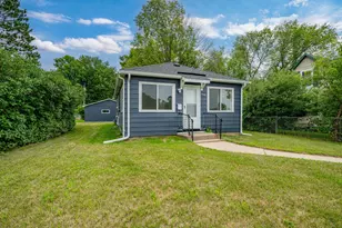606 NW 7th Ave, Grand Rapids, MN 55744 - Photo 4