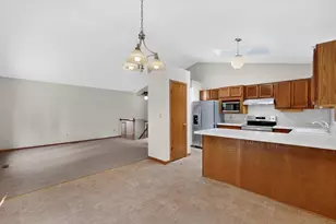 2818 26th St NW, Rochester, MN 55901 - Photo 8