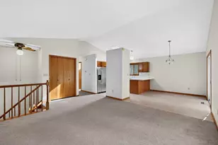 2818 26th St NW, Rochester, MN 55901 - Photo 6