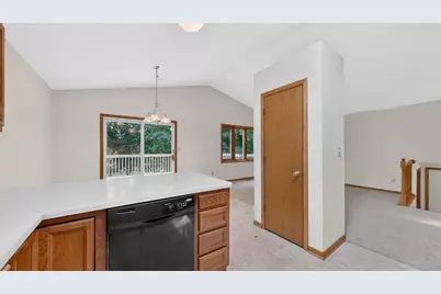 2818 26th Street NW, Rochester, MN 55901 - Photo 12