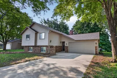 2818 26th Street NW, Rochester, MN 55901 - Photo 1