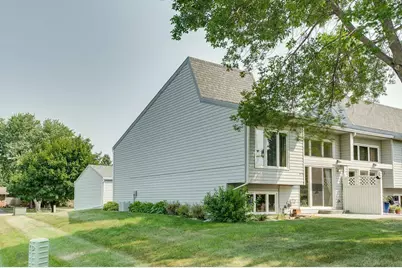 601 35th Avenue S #1, Moorhead, MN 56560 - Photo 4