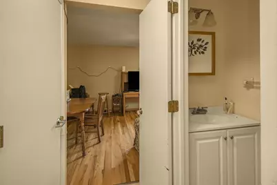 2281 Pond Avenue E #10, Maplewood, MN 55119 - Photo 16