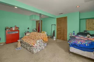 2281 Pond Ave E, Maplewood, MN 55119 - Photo 24