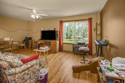 2281 Pond Avenue E #10, Maplewood, MN 55119 - Photo 14