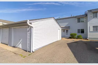 2281 Pond Avenue E, Maplewood, MN 55119 - Photo 1