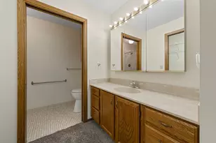 1000 Cannon Valley Dr E, Northfield, MN 55057 - Photo 22