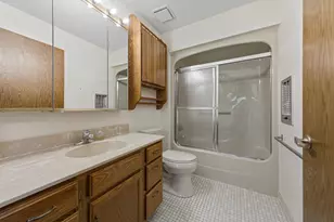 1000 Cannon Valley Dr E, Northfield, MN 55057 - Photo 8