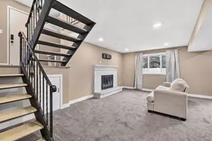 7810 Idaho Ln N, Brooklyn Park, MN 55445 - Photo 10