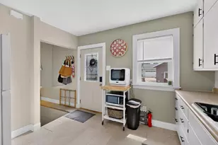 1853 W 6th St, Red Wing, MN 55066 - Photo 10