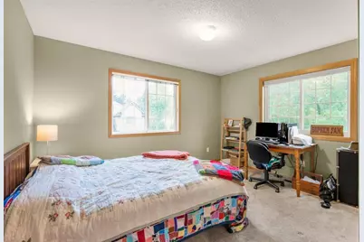 1056 Lovell Avenue W, Roseville, MN 55113 - Photo 18