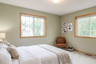 1056 Lovell Ave W, Roseville, MN 55113 - Photo 14