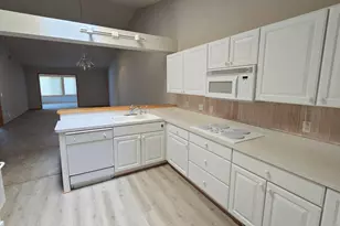 14406 Edgewood Ave, Savage, MN 55378 - Photo 4