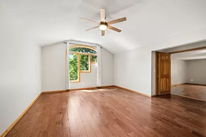 2430 Larpenteur Avenue E, Maplewood, MN 55109 - Photo 22