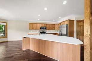 2430 Larpenteur Ave E, Maplewood, MN 55109 - Photo 6