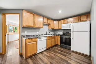 2430 Larpenteur Ave E, Maplewood, MN 55109 - Photo 30