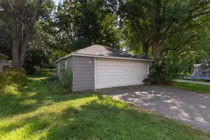 2724 Toledo Ave S, Saint Louis Park, MN 55416 - Photo 26