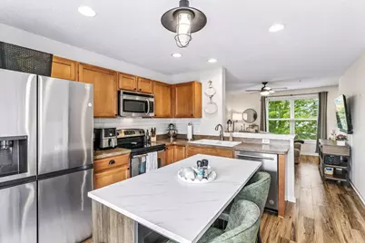 3117 Clover Ridge Drive, Chaska, MN 55318 - Photo 8