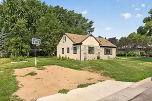117 Fir St S, Lester Prairie, MN 55354 - Photo 4