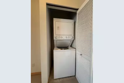 2900 University Ave Southeast #402, Minneapolis, MN 55414 - Photo 20