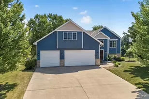 1233 Irvine Dr, Hanover, MN 55341 - Photo 2
