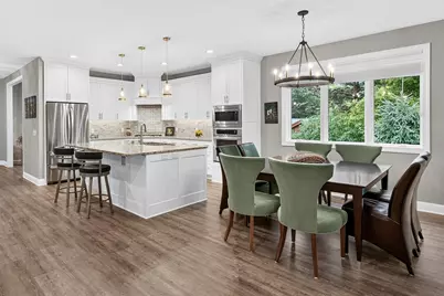 2529 Condon Court, Mendota Heights, MN 55120 - Photo 2