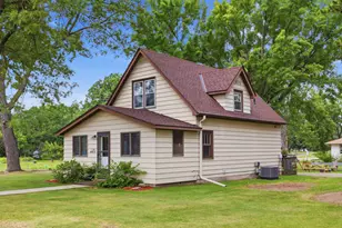 11 Wood Street N, Mora, MN 55051 - Photo 1
