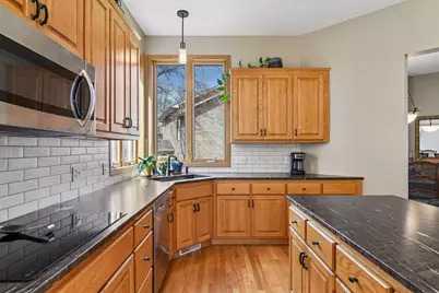 7559 Zanzibar Lane N, Maple Grove, MN 55311 - Photo 10