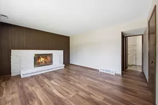 1277 Imperial Ln, New Brighton, MN 55112 - Photo 10