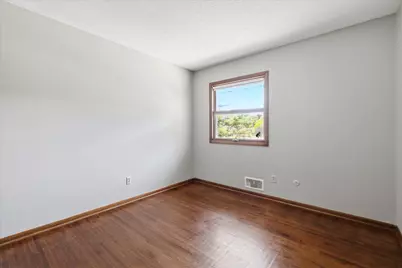 1277 Imperial Lane, New Brighton, MN 55112 - Photo 16