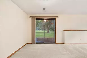 566 Donegal Cir, Shoreview, MN 55126 - Photo 34