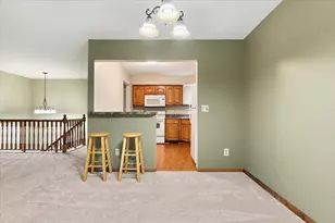 566 Donegal Cir, Shoreview, MN 55126 - Photo 8