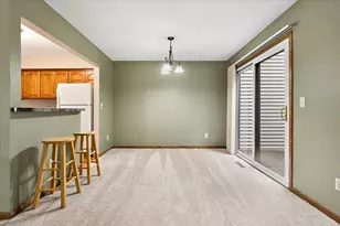 566 Donegal Cir, Shoreview, MN 55126 - Photo 12