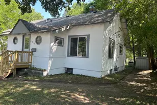 403 S 3rd St, Princeton, MN 55371 - Photo 4