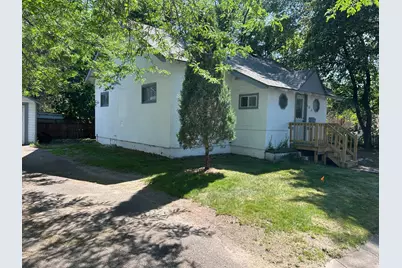 403 S 3rd Street, Princeton, MN 55371 - Photo 2