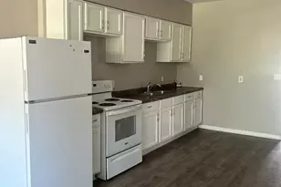 1204 E 7th St, Saint Paul, MN 55106 - Photo 10