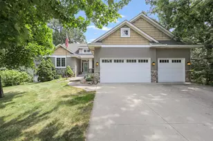 8415 Groveland Rd, Mounds View, MN 55112 - Photo 1